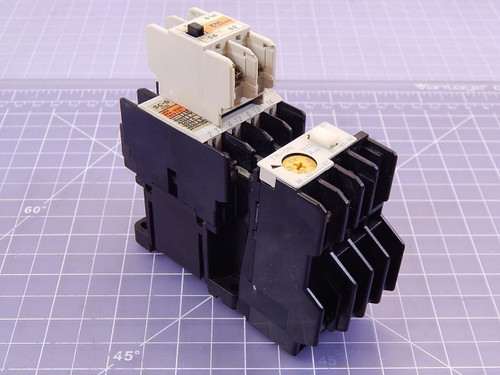 Fuji Electric 4NC0F0, SC-0, SZ-A11 Contactor w/ Overload Relay And Auxiliary Contact T100144 For Sale
