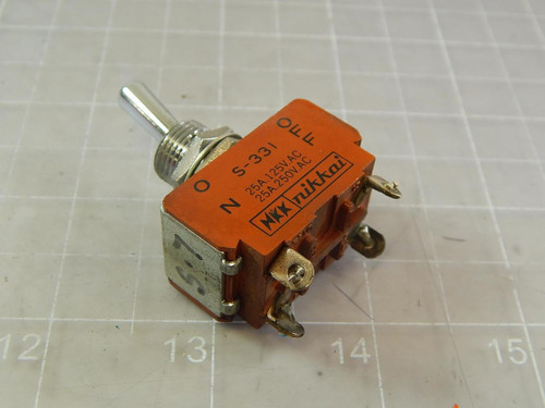 Lot of 3 Nikkai S-331 Toggle Switches DPST ON-OFF MED/HIGH 25 A 125 VAC 25 A 250 VAC T98874 For Sale