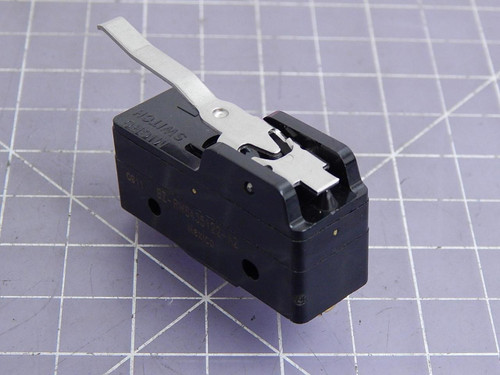 Lot of 5 Micro Switch BZ-RW8435122-A21 Basic / Snap Action Switches 10 A 125, 250 277 VAC T103048 For Sale