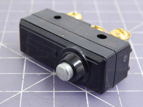 Lot of 2 Micro Switch BZ-2RD-P1 Basic / Snap Action Switches Ovrtvl Plngr Actutor Slvr Contcts - screw T102867 For Sale