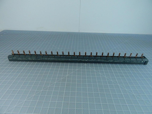 Merlin Gerin IEC 664 Terminal Strip T105134 For Sale Merlin Gerin IEC 664 Terminal Strip T105134 For Sale