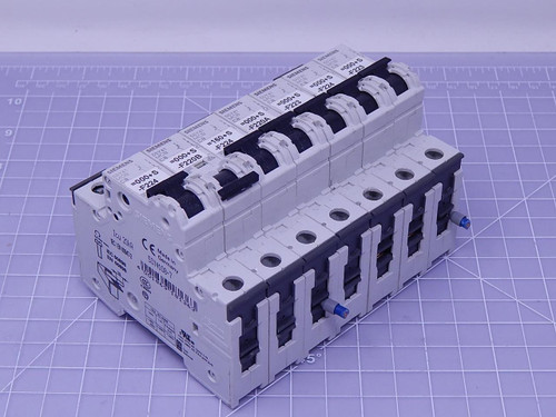 Lot of 7 Siemens 5SY4108-7 Circuit Breakers T114395 For Sale