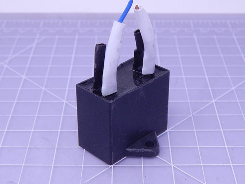 Lot of 4 SH-P0 Motor Running Capacitor 5.5 uF +-5 % 250 V 10000 AFC 50/60 Hz T115956 For Sale
