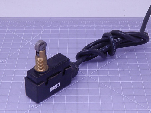 Omron Z-15GQ22-B MicroSwitch T116404 For Sale Omron Z-15GQ22-B MicroSwitch T116404 For Sale