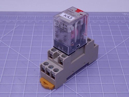 Lot of 6 Omron MY2IN Relays T116165 For Sale