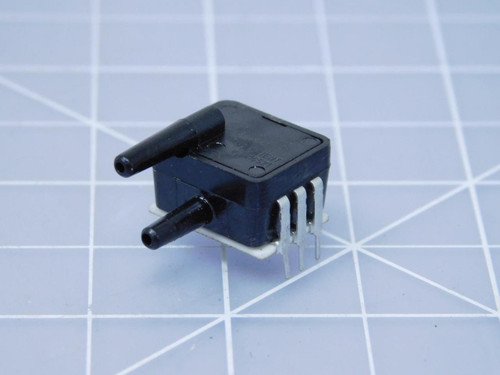 Honeywell SDX05D4 Board Mount Pressure Sensors 0 to 5psid A4/D4 DIP UNAMP DIFF GAGE 20V T121901 For Sale