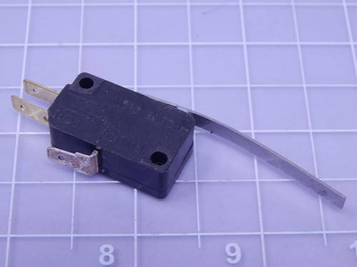 Honeywell V7-2B17D8-048 Basic / Snap Action Switches 11 A 2.34 LEVER T121967 For Sale