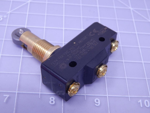 Honeywell BZ-3RQ1-A2 Basic Switch; SPDT; 15 Amps; 250 VAC; Overtravel Plunger T122133 For Sale