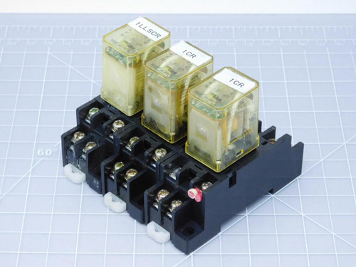 Lot of 3 93902-A3 Relays w/ Bases T125918 For Sale