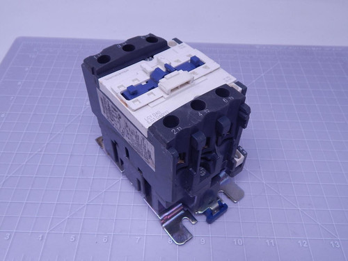 Telemecanique LC1 D40 Coil Starter LC1 D4011 T126515 For Sale