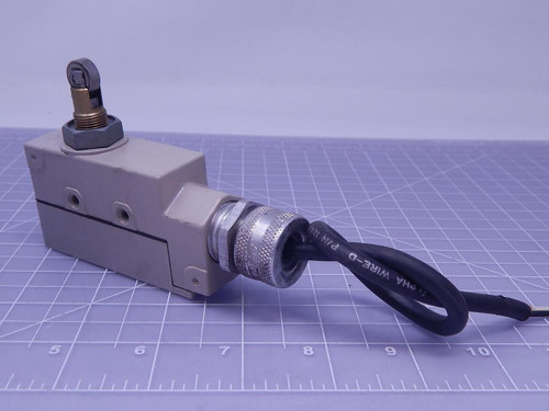 Omron ZE-Q22-2S Limit Switch 15 A 125, 250 or 480 VAC T126862 For Sale