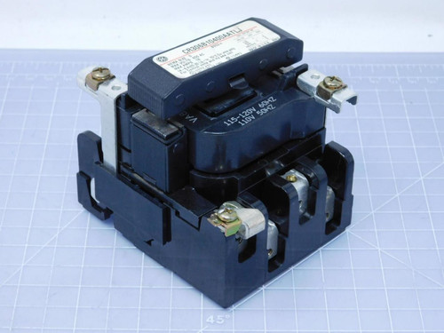 GE CR306B10400AATLJ    Starter 600 VAC 18 A Max For Sale