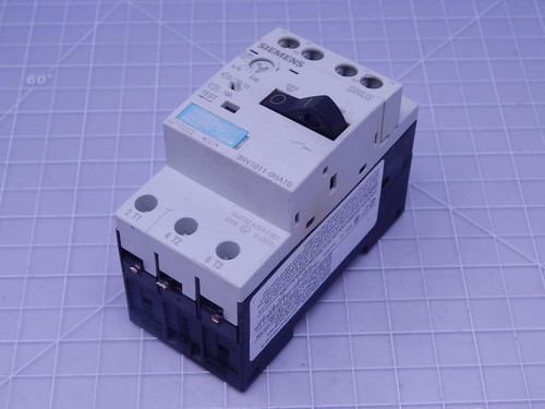 Siemens 3RV1011-0HA10    Circuit Breaker Motor Protector Adj 0.55-0.8A 690 VAC DIN Rail Mount 100 kA 3 Poles For Sale