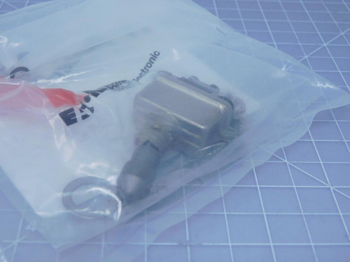 Eaton MS24612E222 8843K10   Toggle Switch For Sale