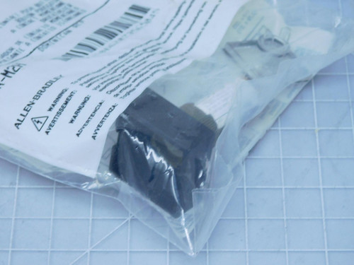 Allen-Bradley 800A-M2H    Momentary Contact Push Button For Sale