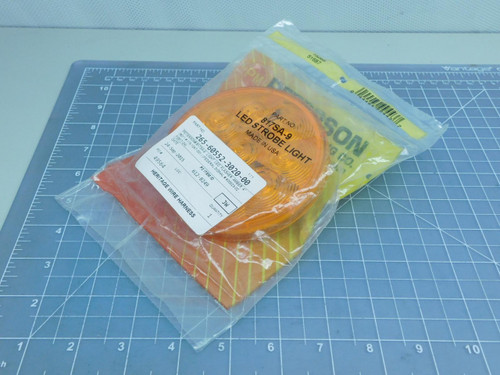 Peterson 265-60552-3020-00  LED Strobe Light For Sale