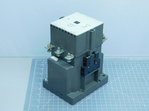 Siemens 3TB5017-0B  Motor Contactor For Sale