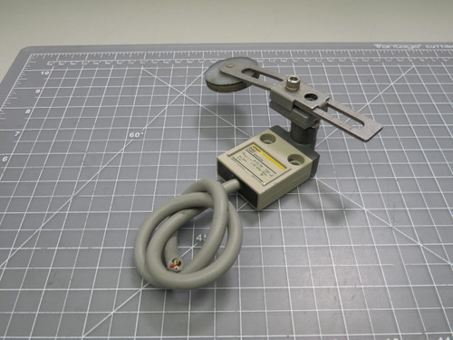 Omron  D4C-1320  Limit Switch For Sale