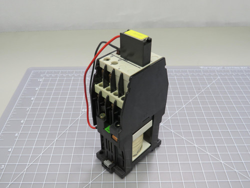 Siemens 3TB40 12-0B 3 TX 6406-0G Contactor For Sale