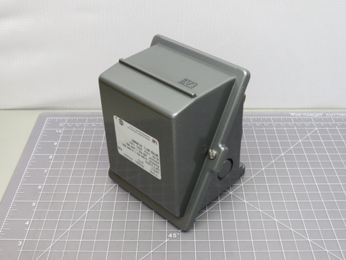 United Electric Model 270  Type J403 Pressure Switch For Sale