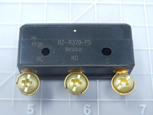 Micro Switch BZ-R370-P5 Basic / Snap Basic / Snap Action Switches BASIC SW SPDT 15A 250Vac PIN PLGR ACTRction Switches 15A Pin Plunger #6 Screw Term T106703 For Sale