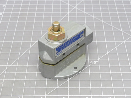 Micro Switch BZV6-2RQ  Enclosed Limit Switch Top Actuator For Sale