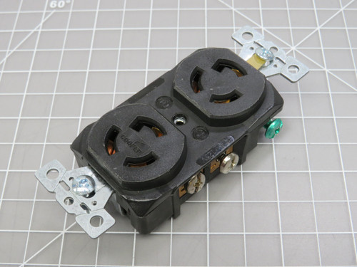 Cooper 4700  Wiring Devices Twist Lock Female Receptacle For Sale