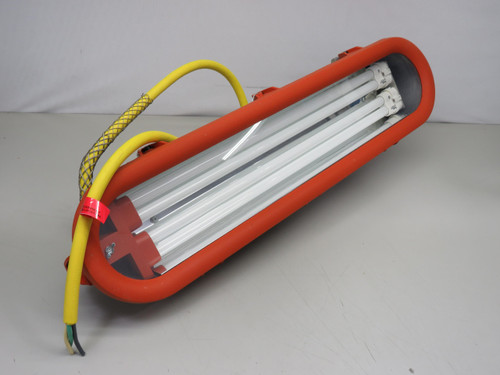 Woodhead 1302430003 1075HZ200323F003 Haztex Hazardous and Wet Location Work Light 55W 3 In 12-3 In/Out Cord For Sale Woodhead 1302430003 1075HZ200323F003 Haztex Hazardous and Wet Location Work Light 55W 3 In 12-3 In/Out Cord For Sale