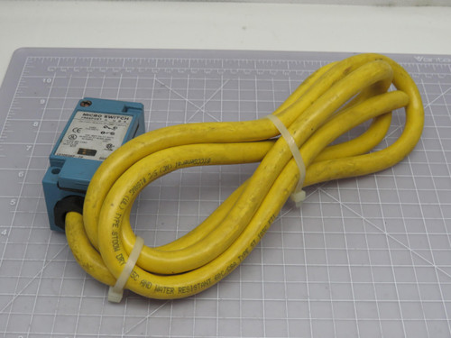 Micro Switch LSYDC5KP-FP  Limit Switch Top Roller Plunger Preloaded 12 In For Sale