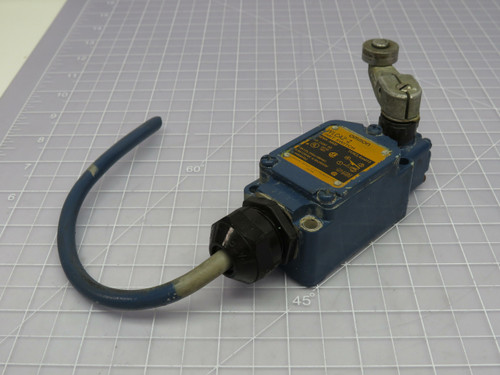 Omron WLCA2-2  Limit Switch Nema A600 For Sale