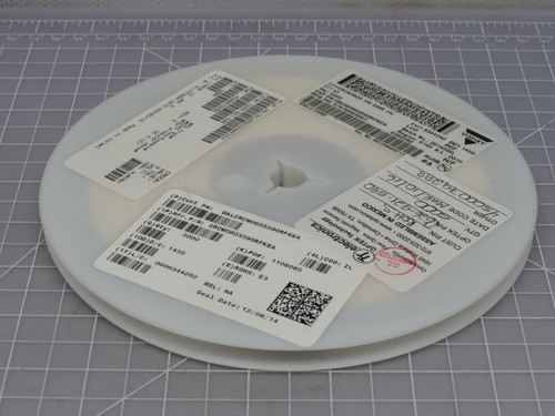 Lot of 5000 Vishay CRCW0603590RFKEA C626-921-590 Thick Film Resistors - SMD 1/10 watt 590 ohms 1% For Sale