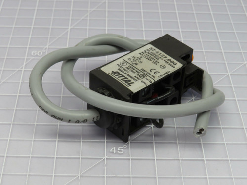 Rittal SZ 4127.000 IEC 60947-5-1 VDE 0660 Door Switch  For Sale