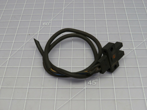 Omron PM-K54 EE-100 Photoelectric Switch Connector  For Sale
