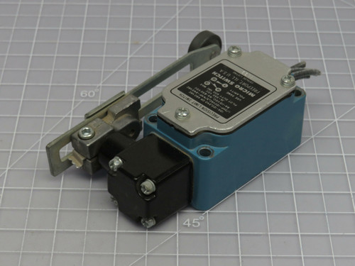 Freeport Ill  1LS3  Precision Limit Switch  For Sale