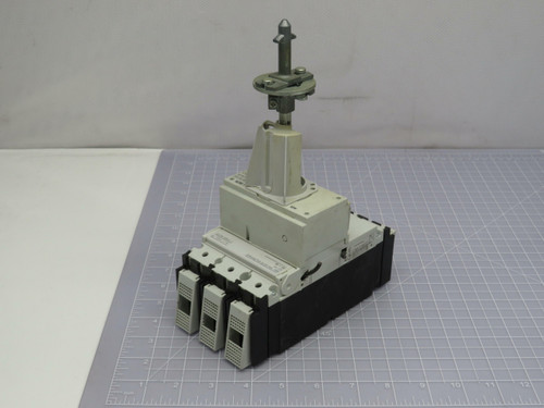 Moeller NZM1  Circuit Breakers 60902 VAC   For Sale