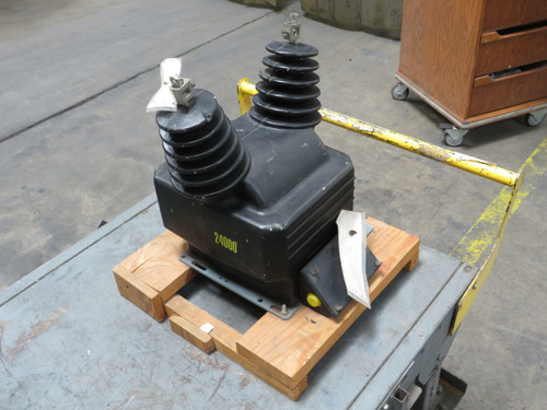 ABB VOZ-15 7525A90G04 Outdoor Voltage Transformer Pri V. 24000/24000Y  Ratio 200:1 60 Hz   For Sale