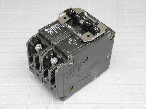 LOT OF 5 EATON BRDC230240 QUADPLEX CIRCUIT BREAKER 30A/2P 40A/2P T192287