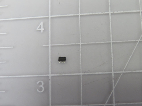 Lot of 2000 Analog Devices 7629478 STK JJ-071 IC Voltage Regulator ADP122AUJZ  For Sale Lot of 2000 Analog Devices 7629478 STK JJ-071 IC Voltage Regulator ADP122AUJZ  For Sale