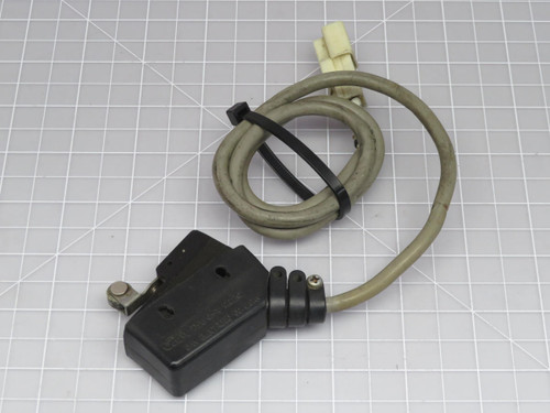 Omron  Z-15GW22-B Type OM-1 Limit Switch  For Sale