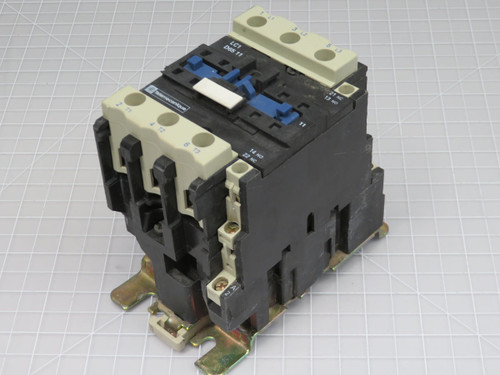 Telemecanique LC1 D65 11 Auxiliary Contact Block  For Sale