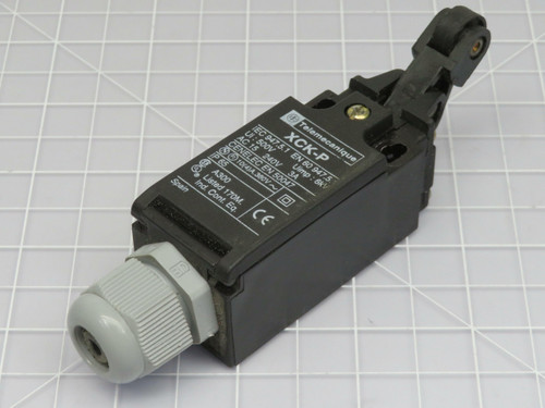 Telemecanique XCK-P  Limit Switch 500V 15 AC 240 V 3 Amp   For Sale