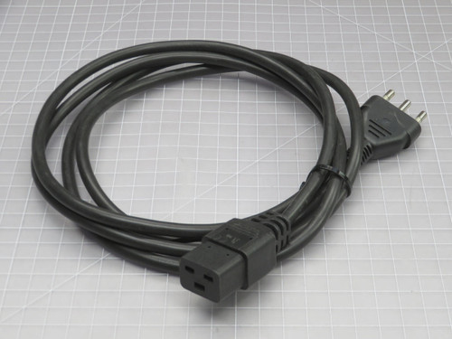 LOT OF 4 INTERPOWER 86260060 ITALIAN 16AMP CORDSET W/C19 CONNECTOR T207902 LOT OF 4 INTERPOWER 86260060 ITALIAN 16AMP CORDSET W/C19 CONNECTOR T207902