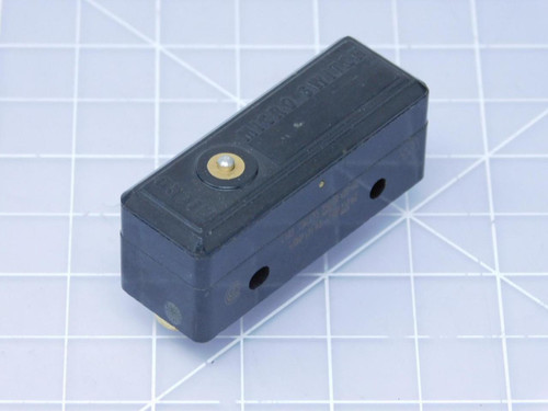 Micro Switch BZ-R19-A2 BZ Series Premium Large Basic Switch, Single Pole Double Throw Circuitry, 15 A at 125 Vac, Pin Plunger Actuator, Silver Contacts, Screw Termination T124205 For Sale Micro Switch BZ-R19-A2 BZ Series Premium Large Basic Switch, Single Pole Double Throw Circuitry, 15 A at 125 Vac, Pin Plunger Actuator, Silver Contacts, Screw Termination T124205 For Sale
