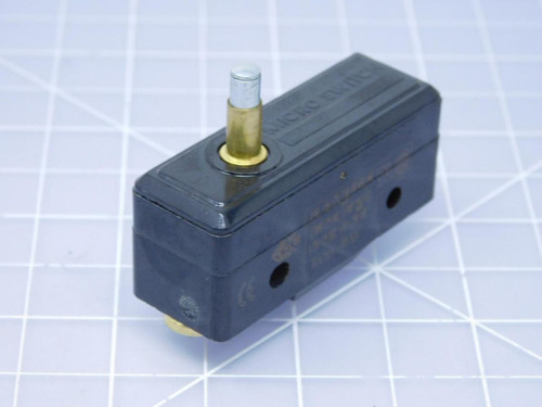 Honeywell BZ-2RS-A2 Basic / Snap Action Switches 15A @ 250 VAC SPDT Screw T124140 For Sale