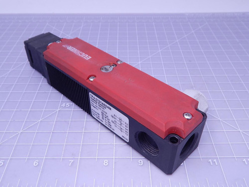 Euchner TP4-2131A024M Mechanical Safety Switch Type 2 Locking T124574 For Sale Euchner TP4-2131A024M Mechanical Safety Switch Type 2 Locking T124574 For Sale