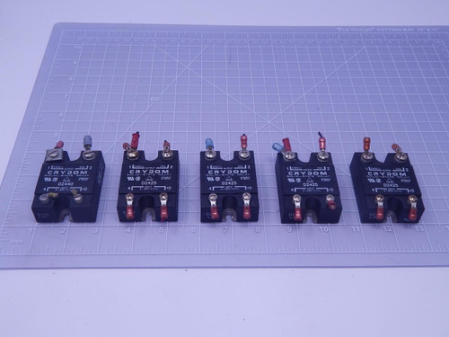 Lot of 5 Crydom D2440 Solid State Relays 240 V 40 A T129616 For Sale