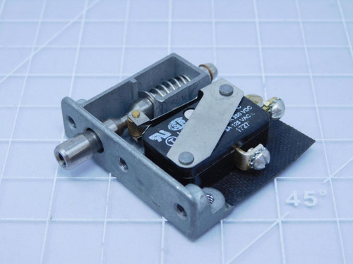Honeywell 1729 3AC120    Switch Safety Interlock For Sale