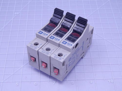 Lot of 3 Telemecanique DF6-AB10    Fuse Holders 32 A 400 V For Sale