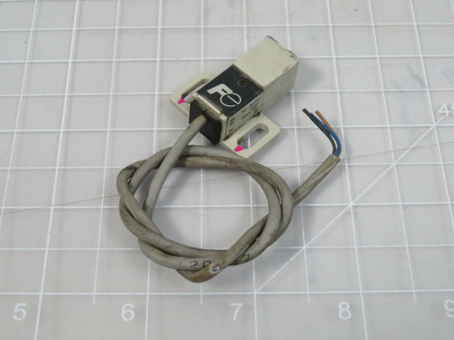 FE PE-B4D  Inductive Proximity Sensor  For Sale