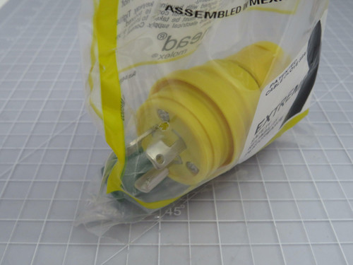 Lot of 10 Molex 24W34 1301460079 Watertite Extreme Plug with Locking Blade  For Sale